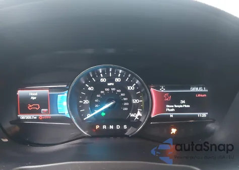 2019 Ford Explorer Xlt z USA, uszkodzony, nr VIN 1FM5K8D88KGB00934